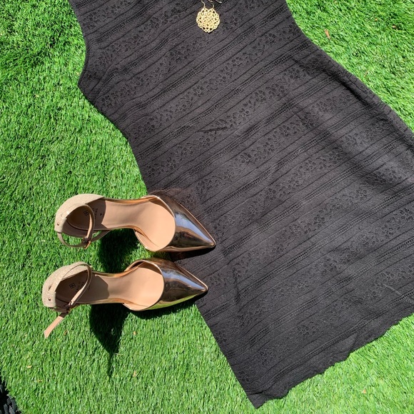 Gold Fancy Shoes - Picture 2 of 2